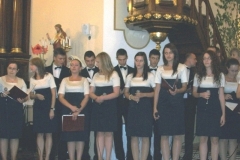 19-100_4693
