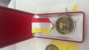 Read more about the article 230.rocznica Konstytucji 3 Maja . Medal dla szefa.