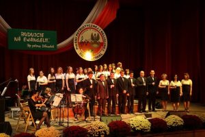 Read more about the article XVI Festiwal Pieśni Patriotycznej i Religijnej – Hrubieszów 2011