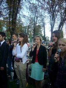 Read more about the article Uroczystości na cmentarzu wojskowym z okazji 73. rocznicy napaści Sowietów na Polskę